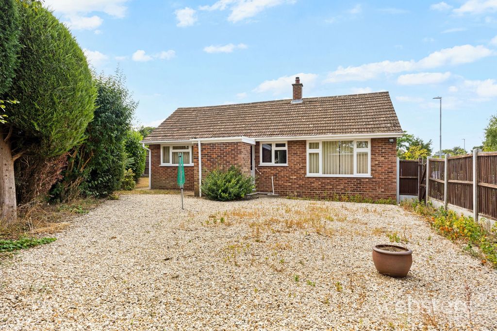 Property photo 3 of 15