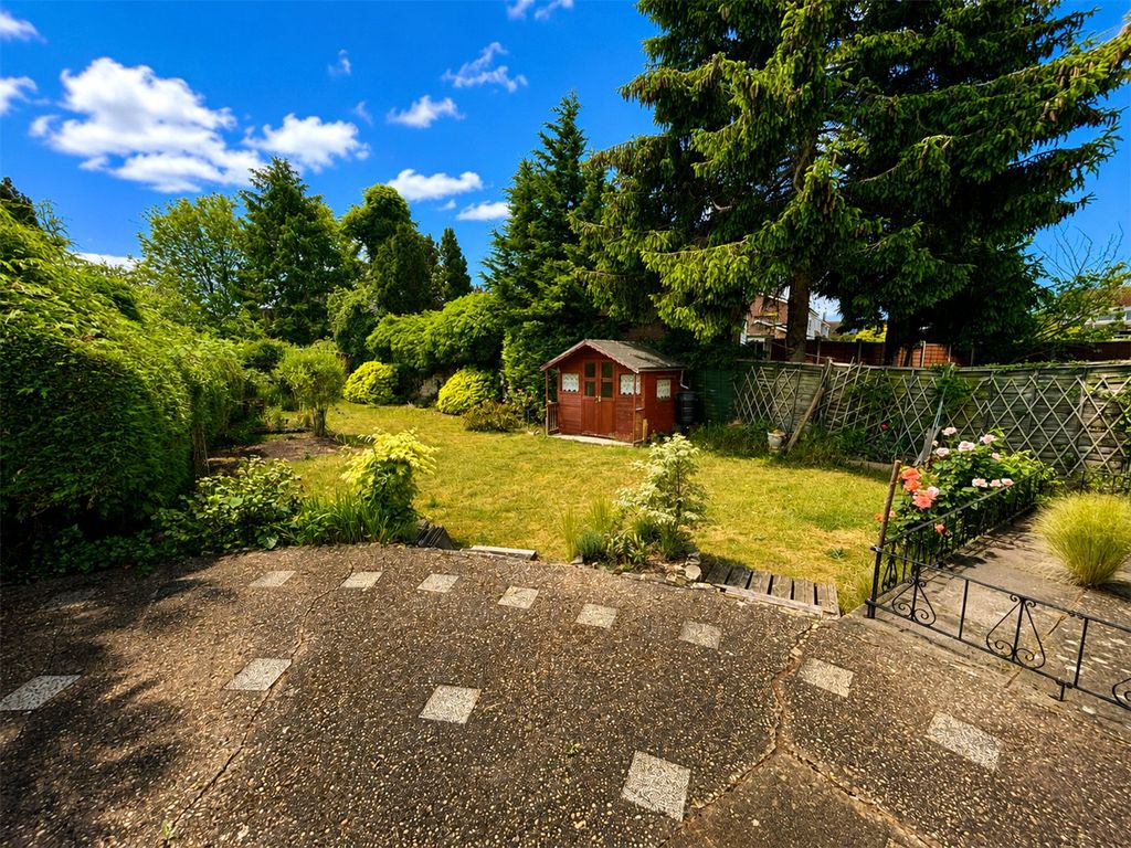 Property photo 2 of 12 Picture No. 13