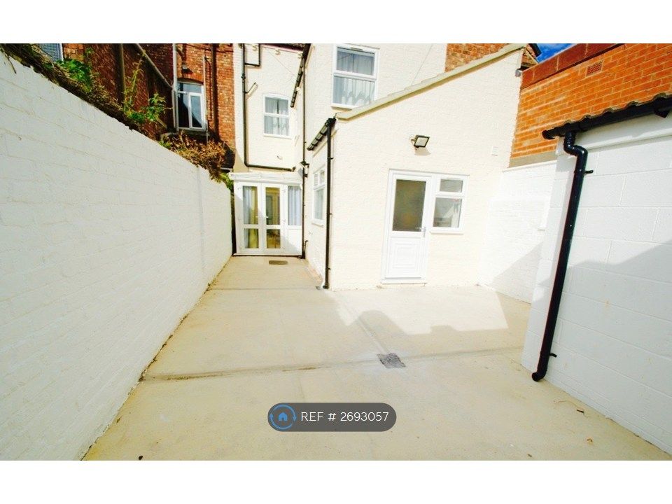 Property photo 2 of 2