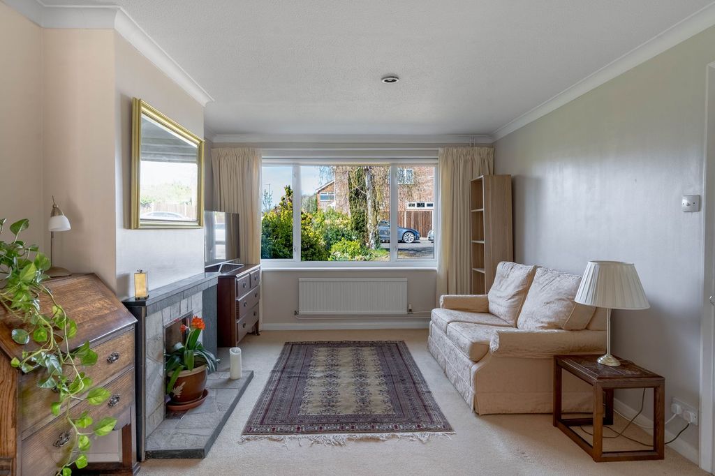 Property photo 2 of 16