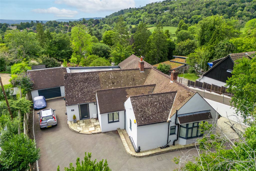 Property photo 2 of 44 Picture No. 58