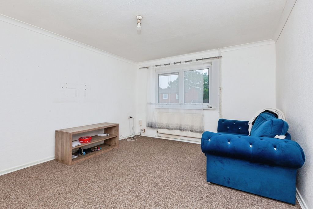 Property photo 2 of 7 Pbox-Img.Jpg