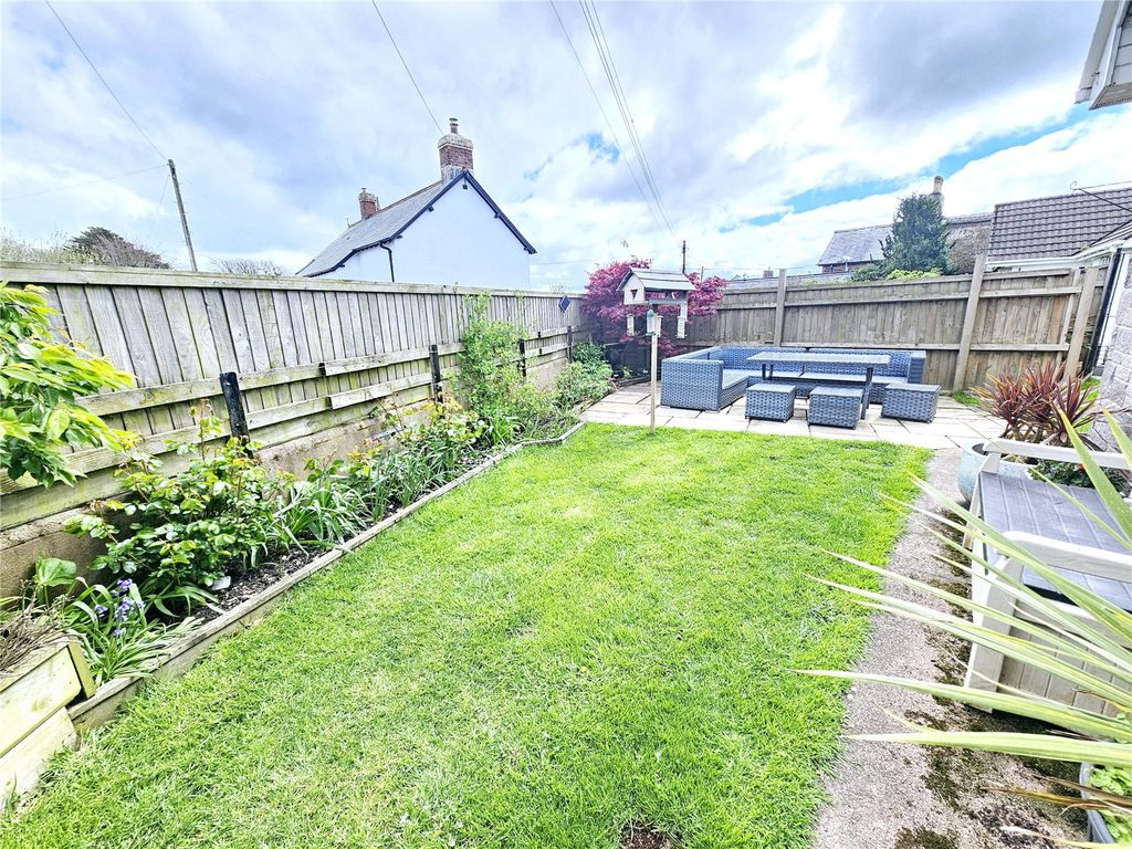Property photo 2 of 16 Picture No. 08