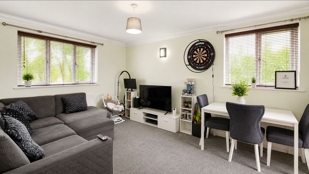 Property photo 3 of 7 Reception Room