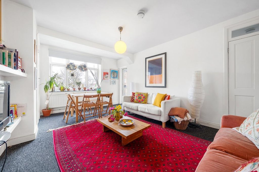 Property photo 2 of 15 Reception (2).Jpg