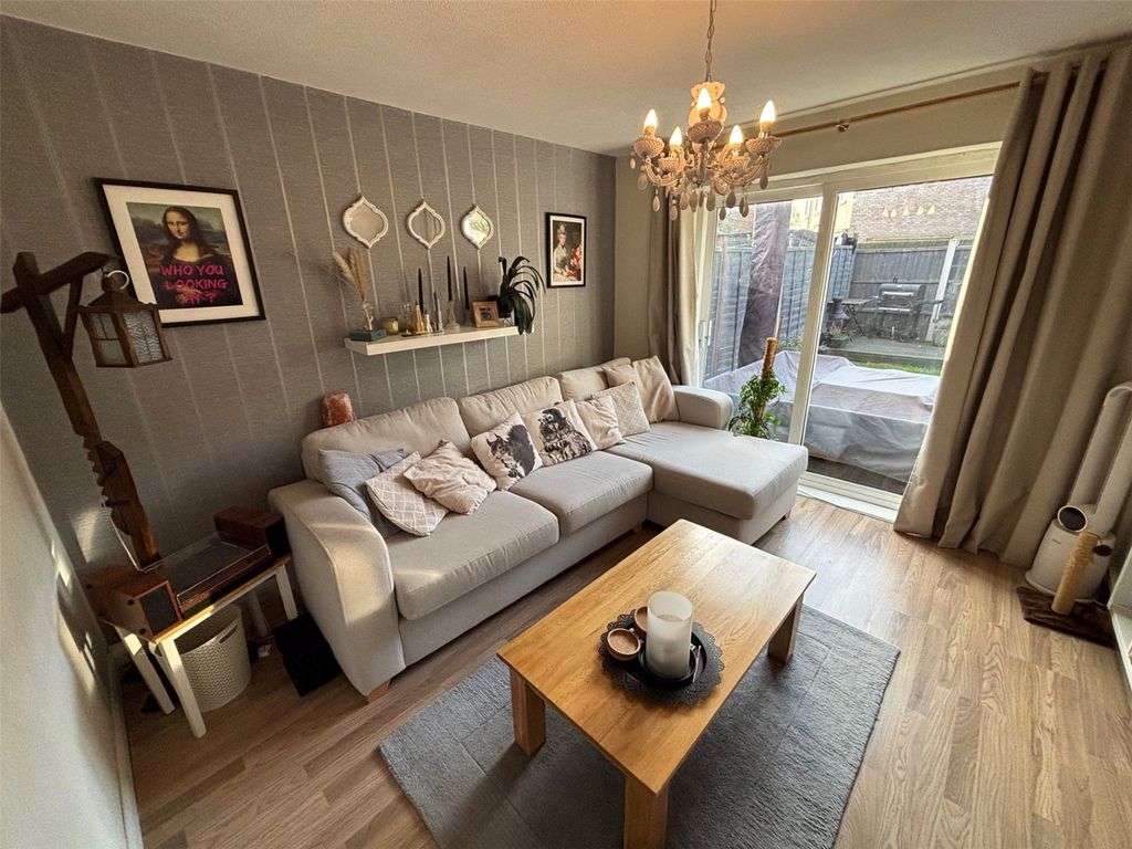 Property photo 2 of 10 Picture No. 09