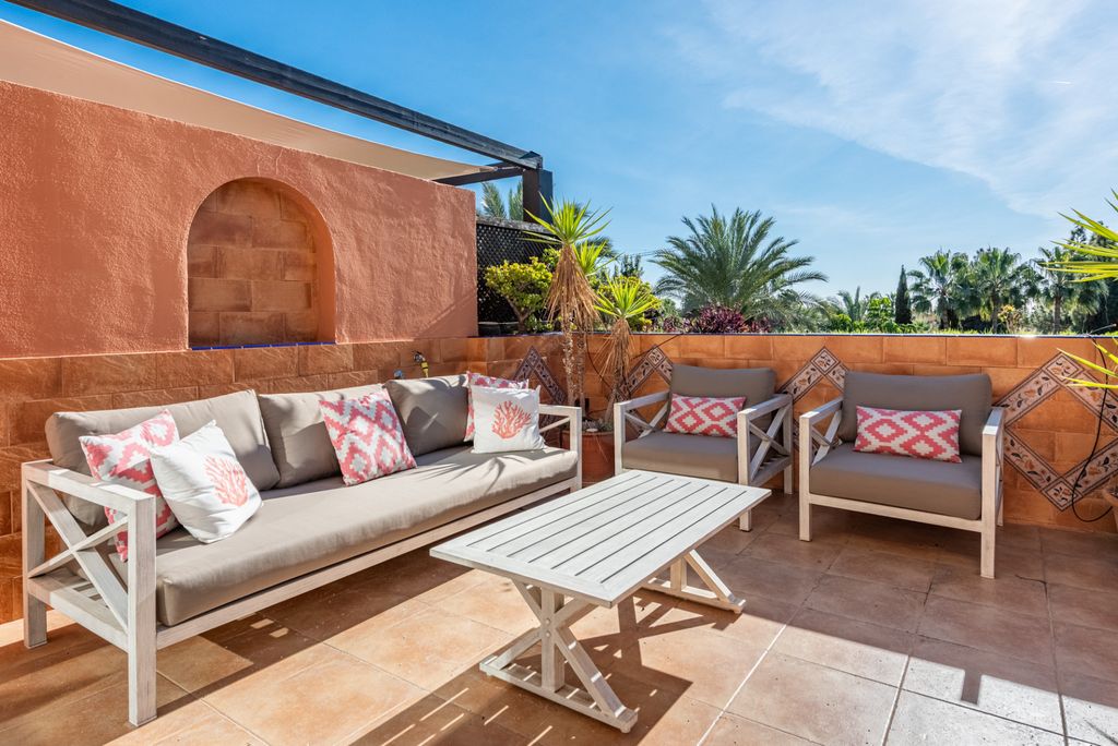 Property photo 3 of 33 Image