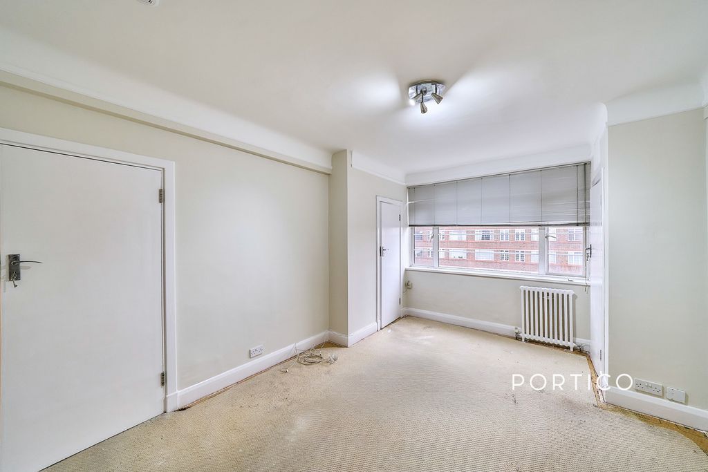 Property photo 2 of 6 Photo