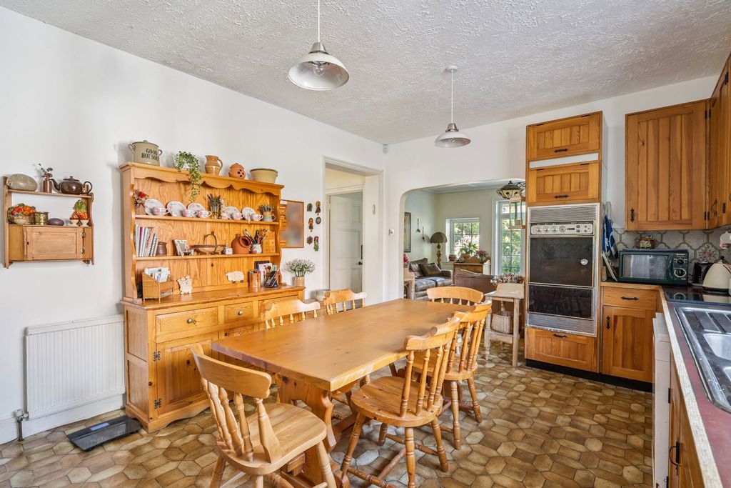Additional image 37 of 7 bed detached house for salePaines Lane, Pinner Village HA5