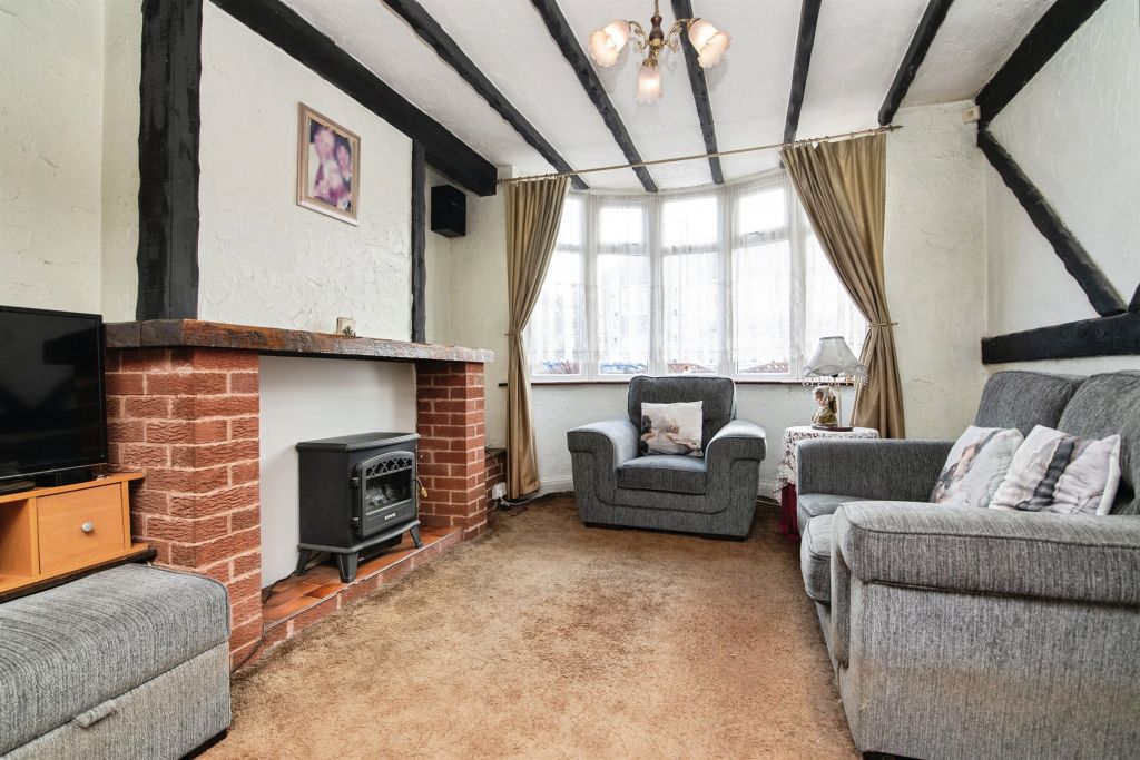 Property photo 2 of 17