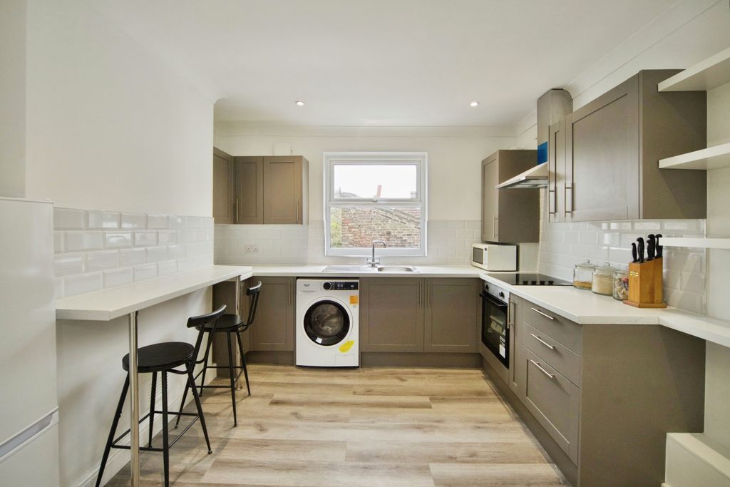 Property photo 3 of 18 Photo #3