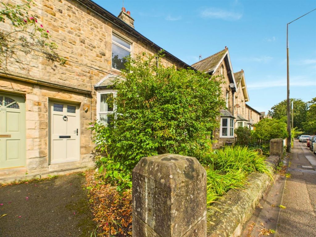 Property photo 1 of 18