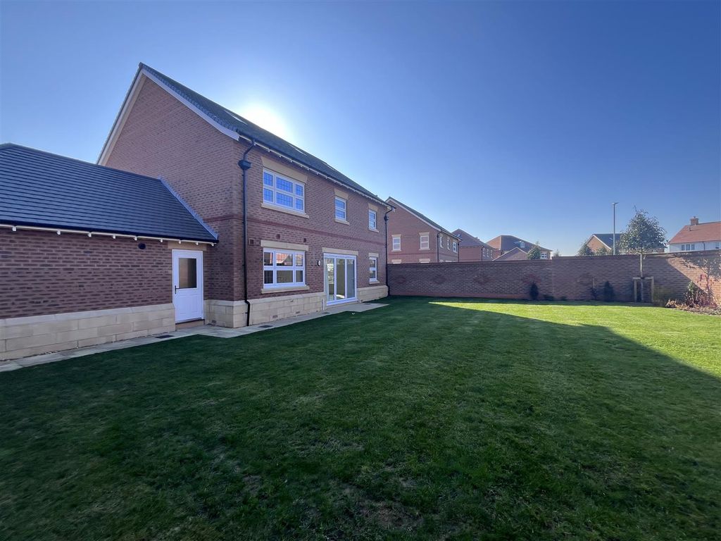Additional image 27 of 5 bed property to rentCotes Drive, Knutsford WA16