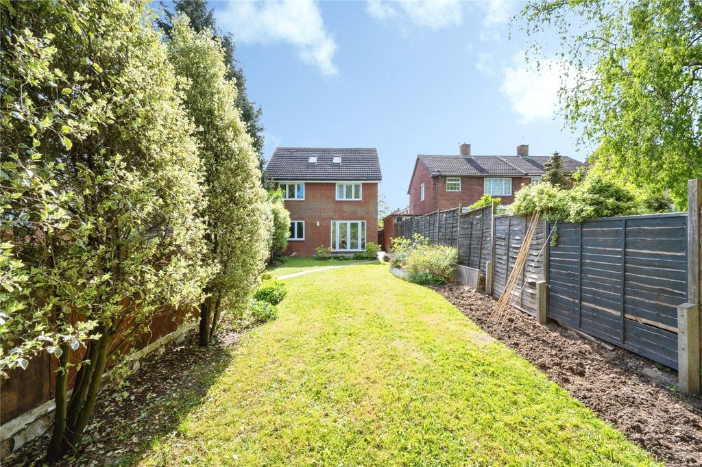 Property photo 2 of 21 Picture No. 38