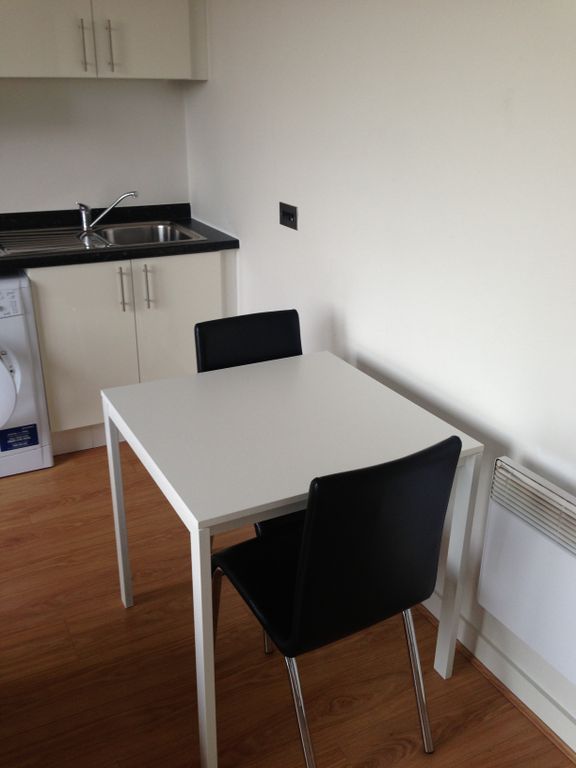 Property photo 3 of 5