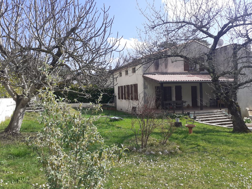 Property photo 1 of 27