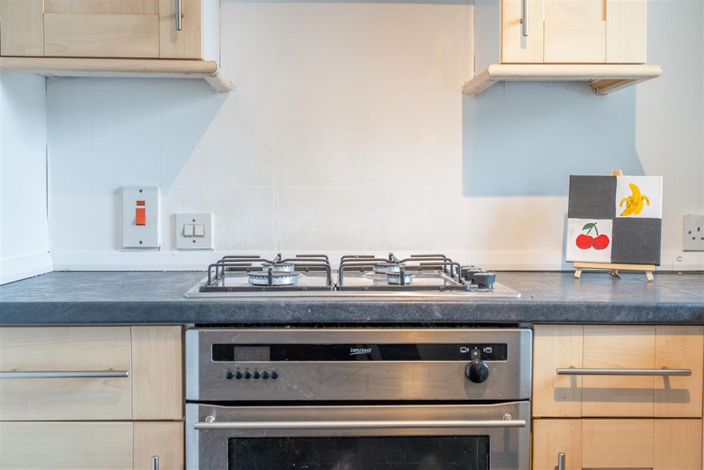 Property photo 3 of 23 Foundry Lane-18.Jpg