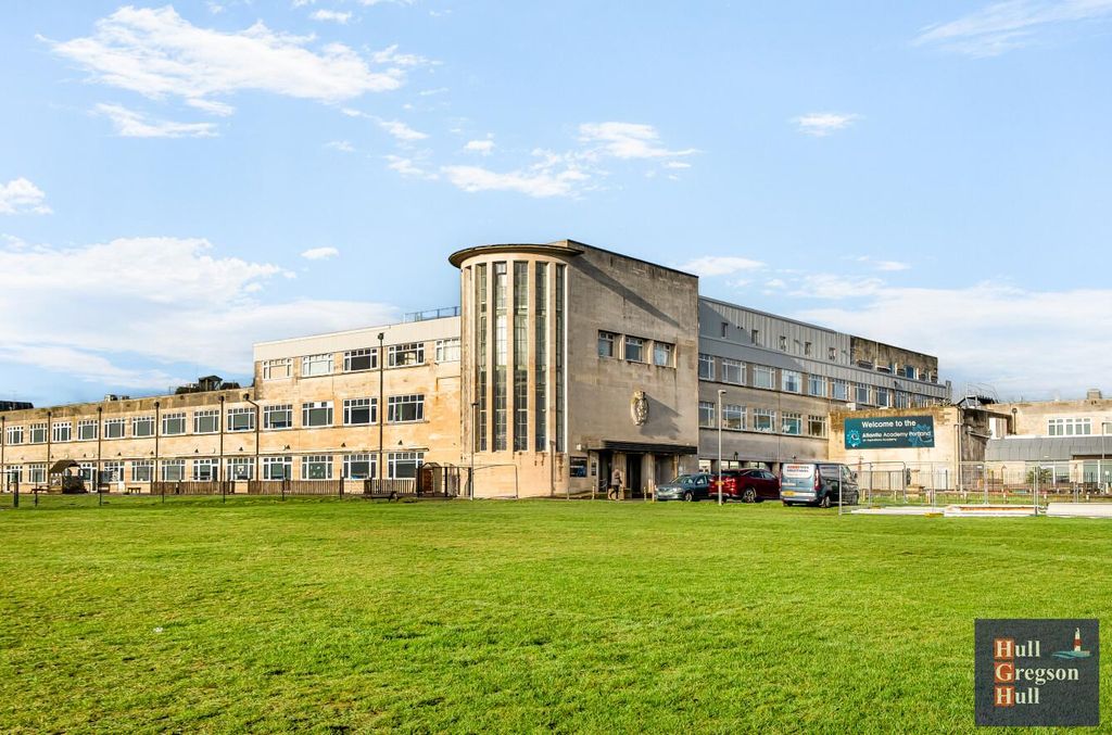 Property photo 1 of 11 433A189E-94B1-4826-A911-61810390Fdf3.Jpg