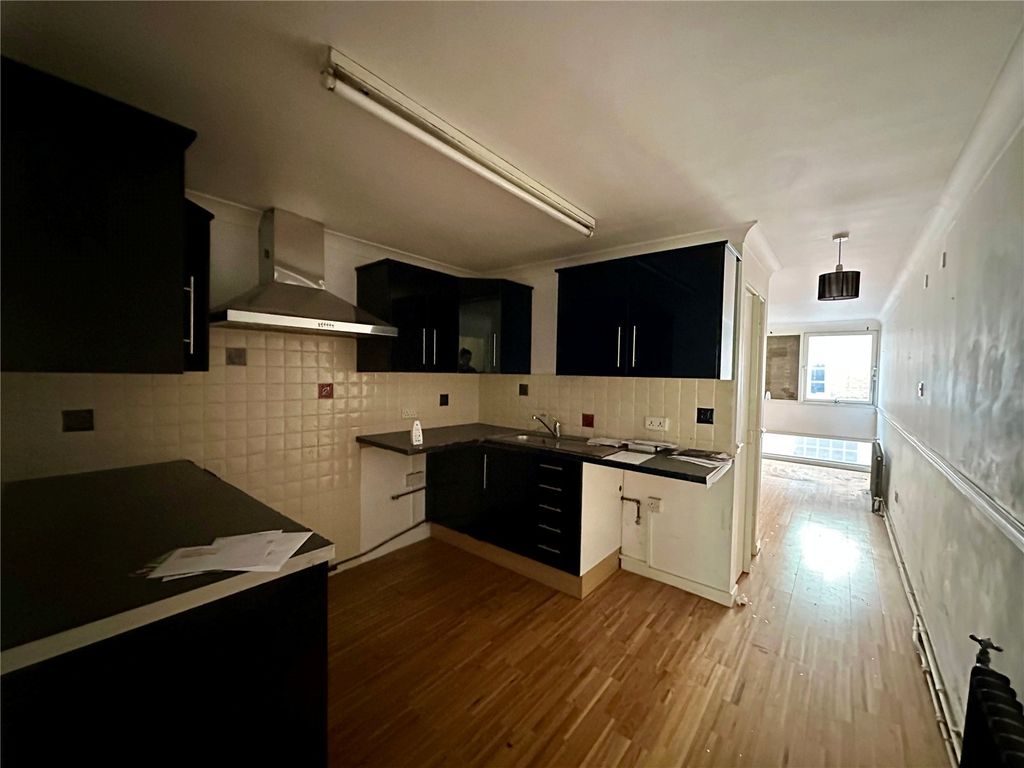 Property photo 3 of 18 Picture No. 45