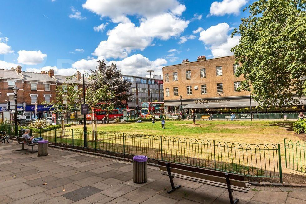 Property photo 1 of 1