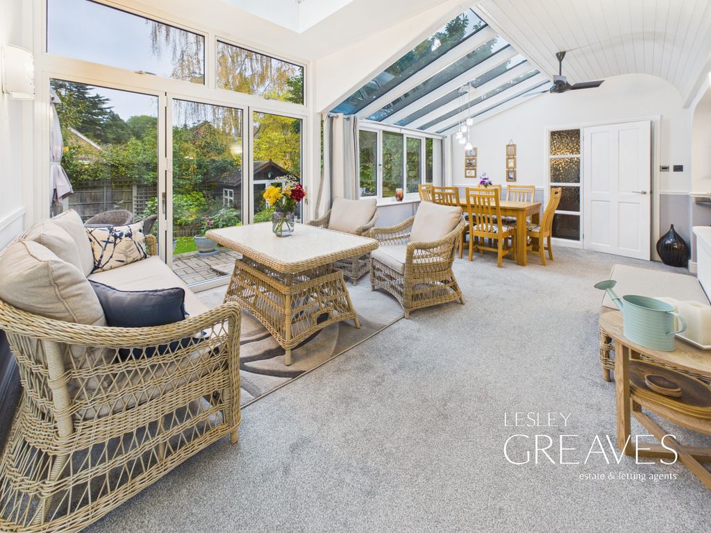 Property photo 2 of 19 Sunroom