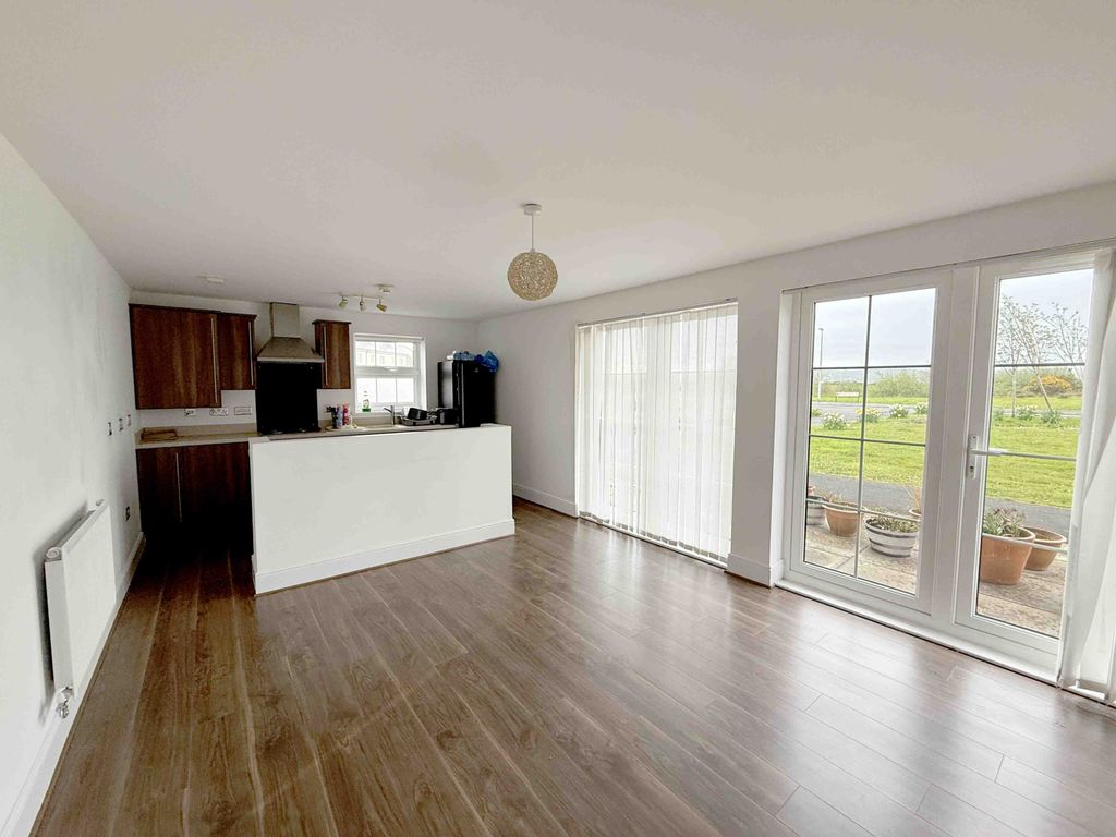 Property photo 2 of 10 Gallery