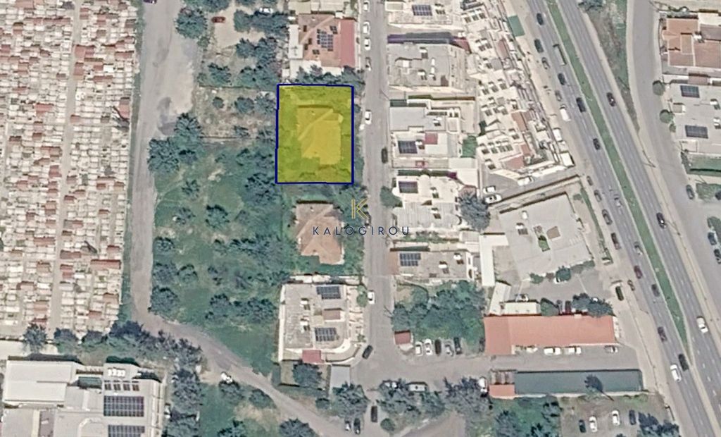Property photo 1 of 2