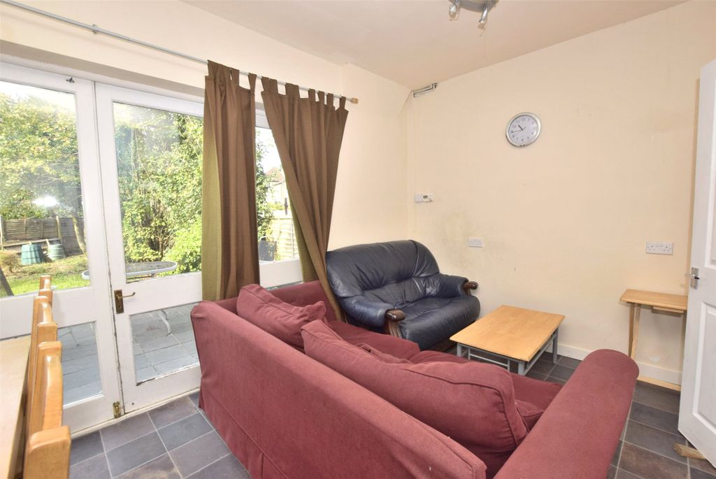 Property photo 2 of 8 Living Area