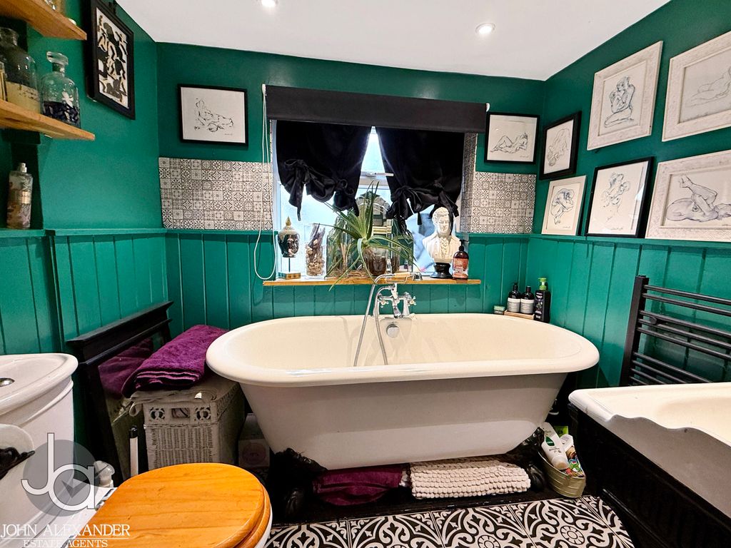 Property photo 3 of 19 Img_7198