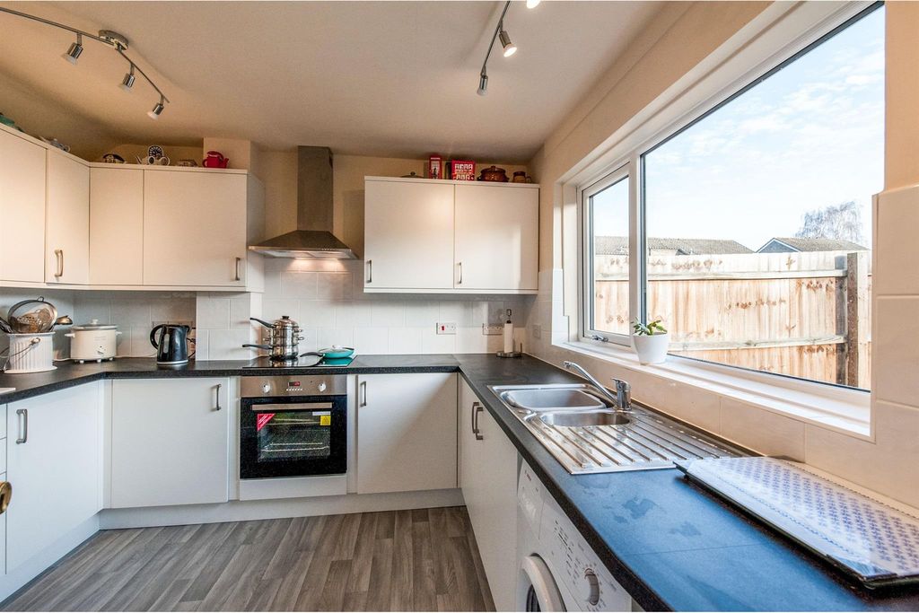 Property photo 2 of 11 View