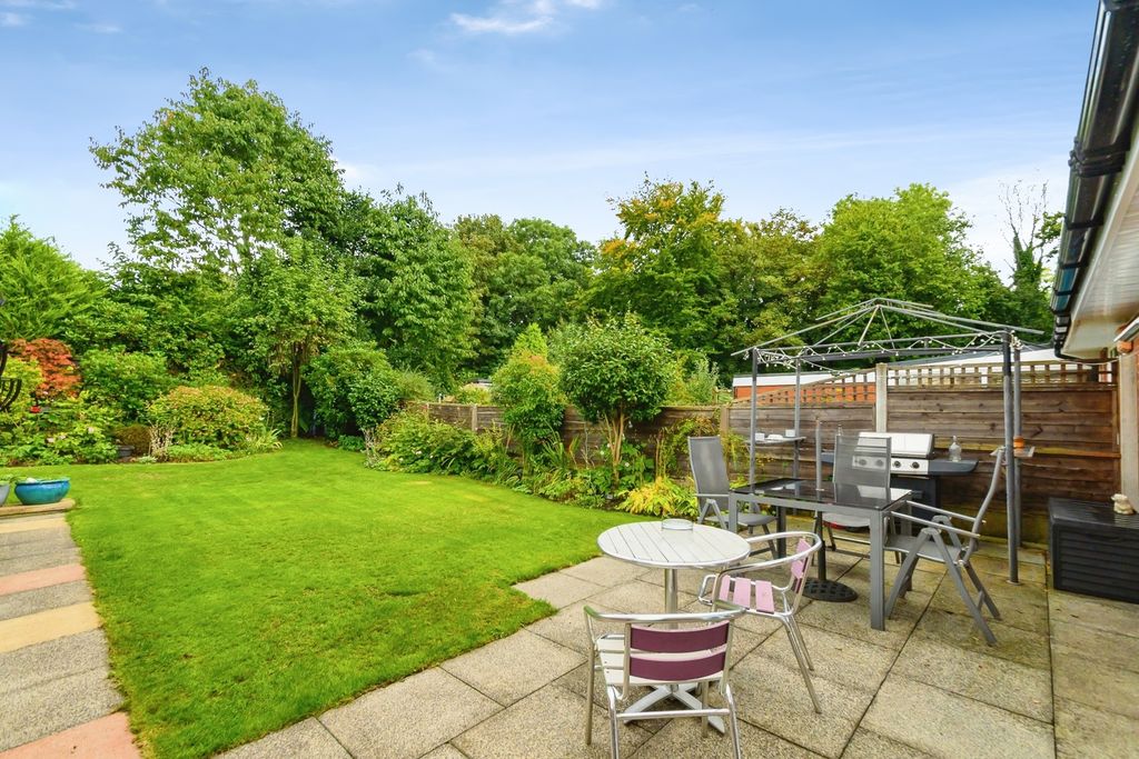 Property photo 2 of 17 Pbox-Img.Jpg