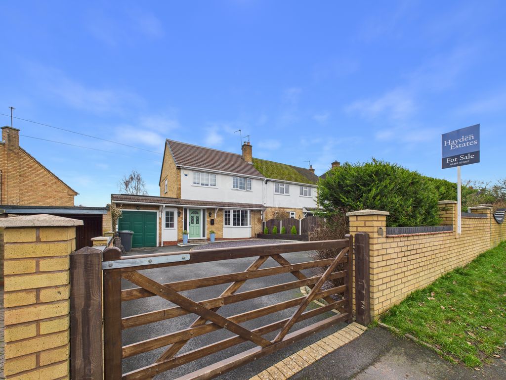 Property photo 1 of 27