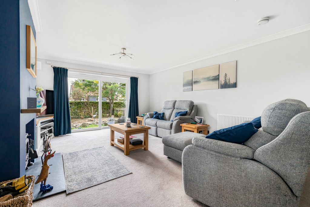 Property photo 2 of 29 2464348