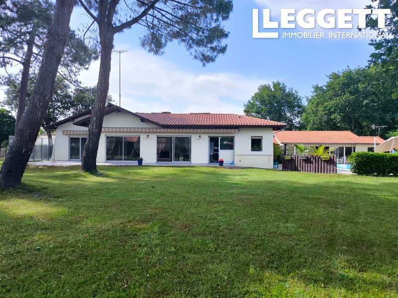 Property photo 1 of 8