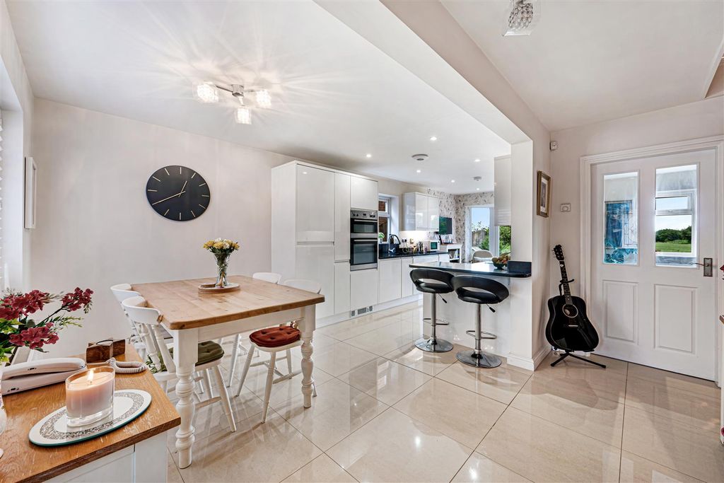 Property photo 2 of 27 Kitchen-Diner
