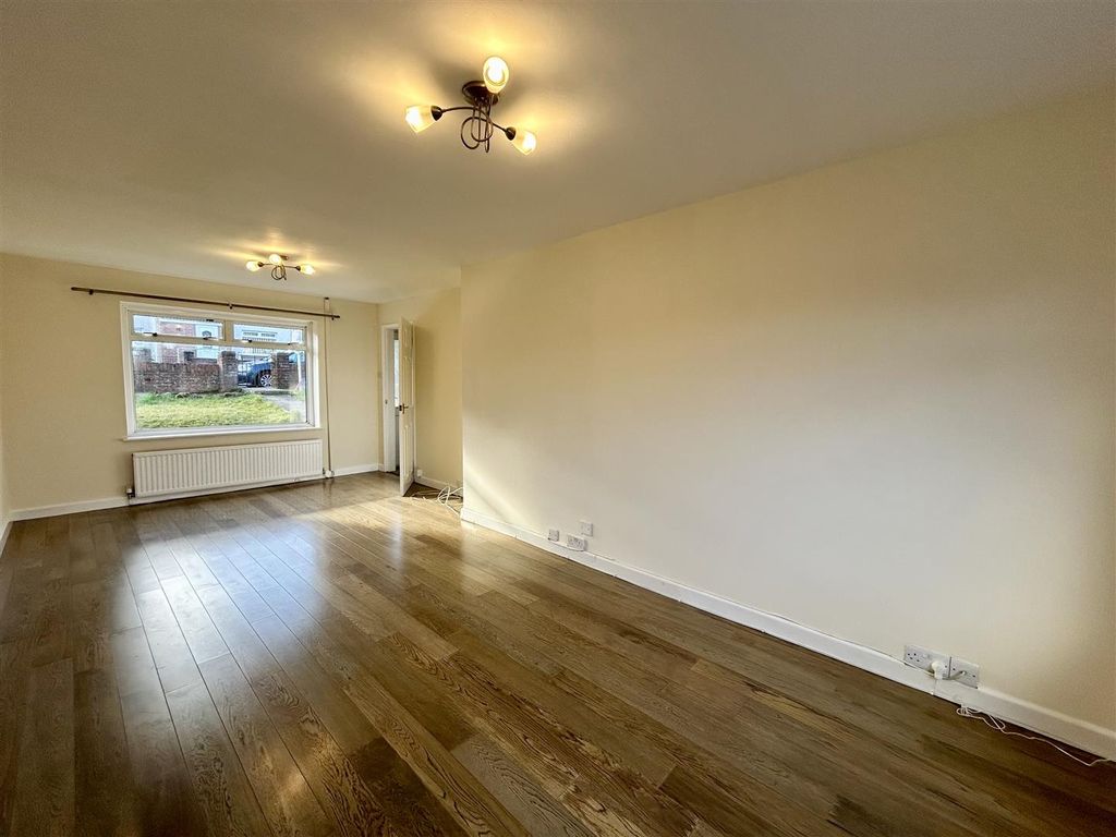 Additional image 4 of 3 bed terraced house to rentWestern Avenue, Bulwark, Chepstow NP16