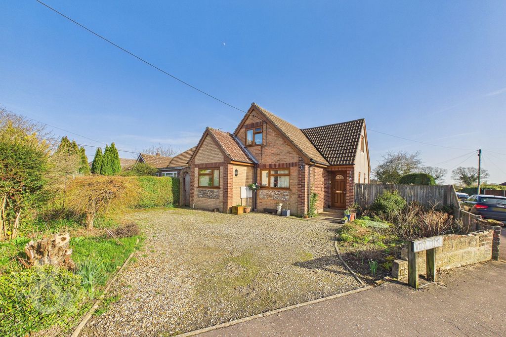 Property photo 1 of 26