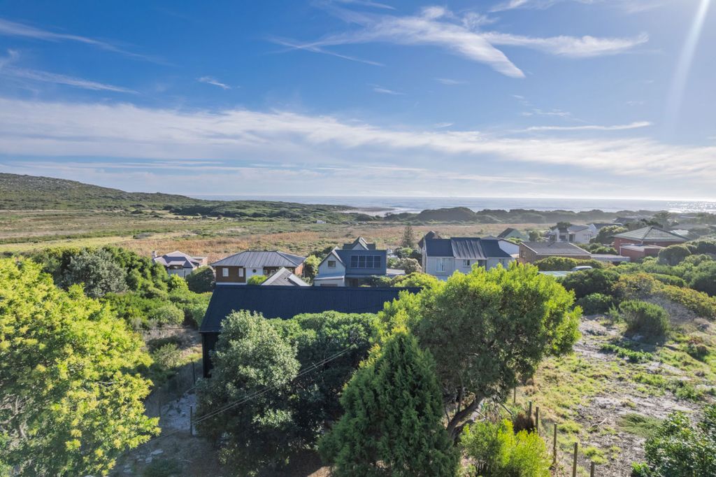 Property photo 2 of 24 Fh1735151