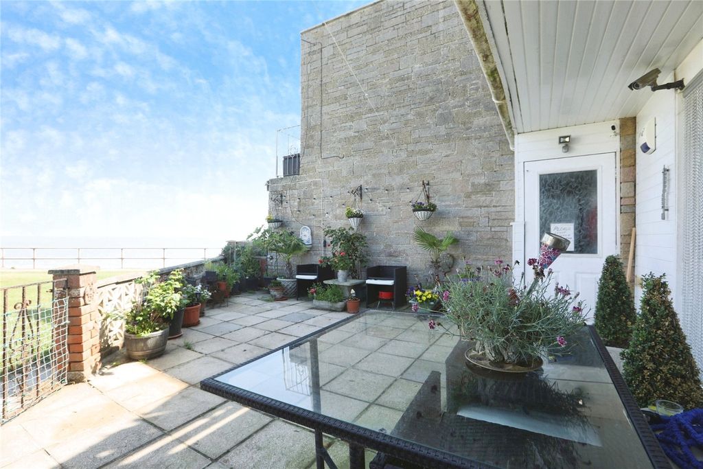 Property photo 3 of 15 Picture No. 09