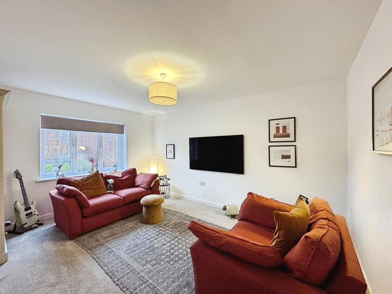 Property photo 3 of 17 Photo 17