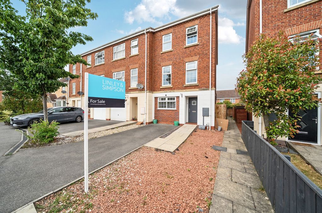 Property photo 1 of 25 1479988-4-6A4d3B9...