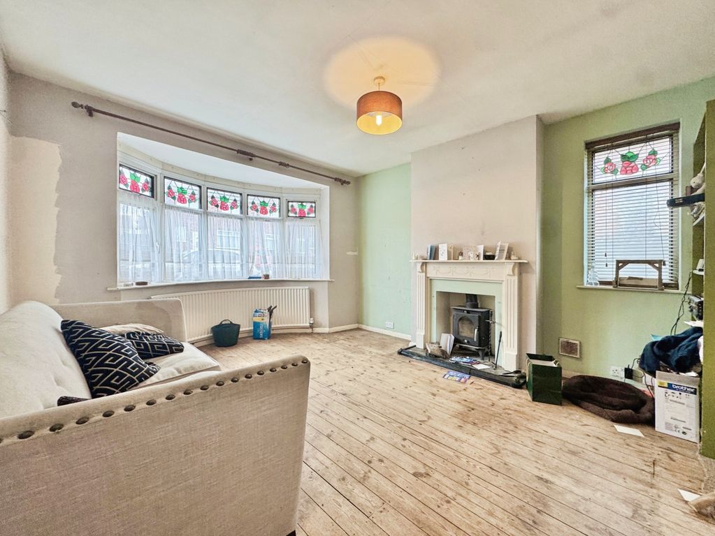 Property photo 2 of 13 29 Alexandra Street, Thurmaston