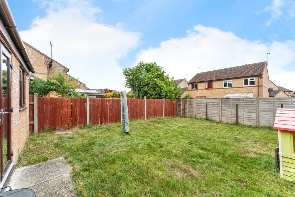 Property photo 3 of 17 Photo