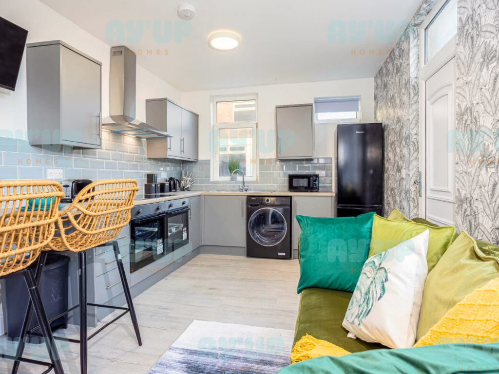 Property photo 2 of 4