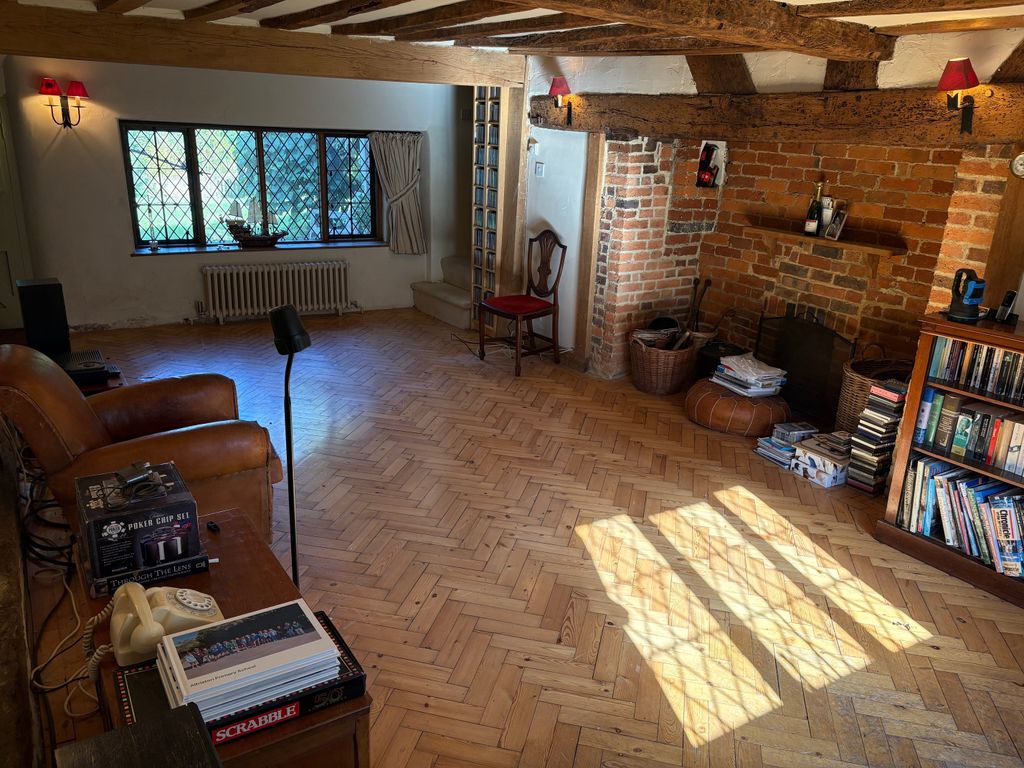 Property photo 3 of 14