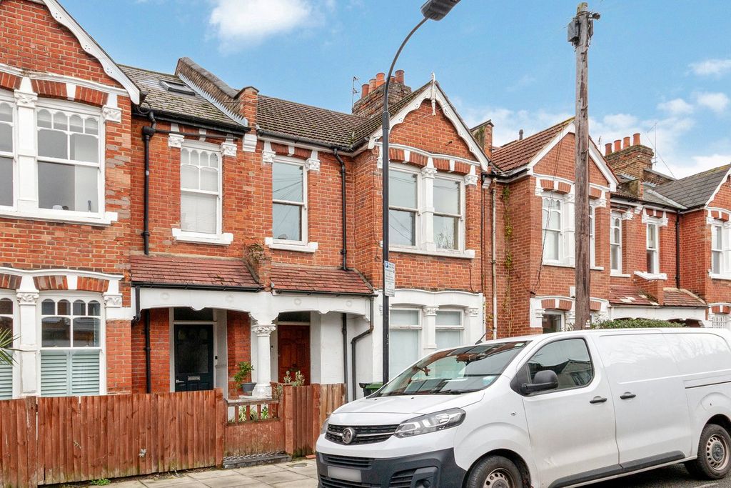 Property photo 2 of 5