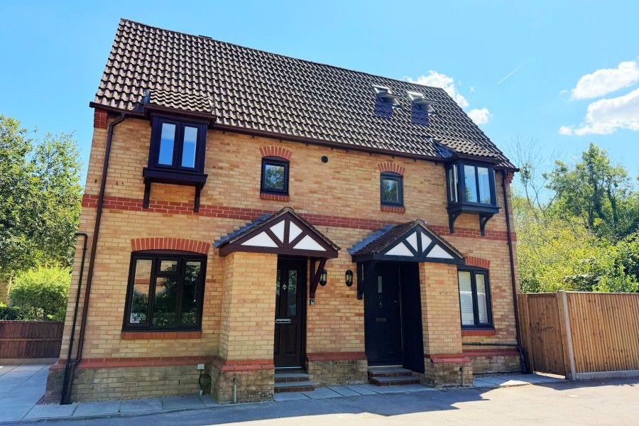 Property photo 1 of 1