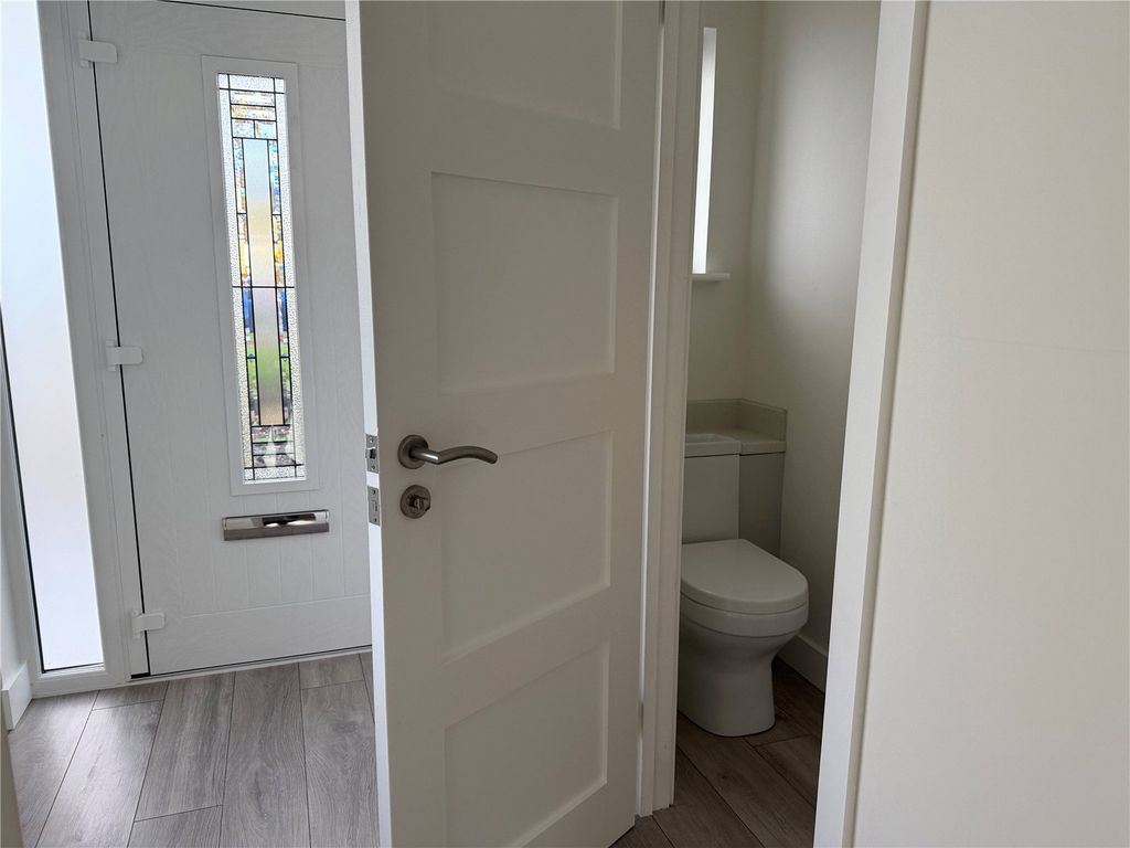 Property photo 3 of 18 Picture No. 20