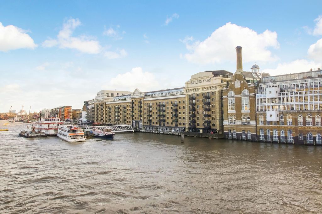 Property photo 1 of 4 Property Exterior 5.Jpg