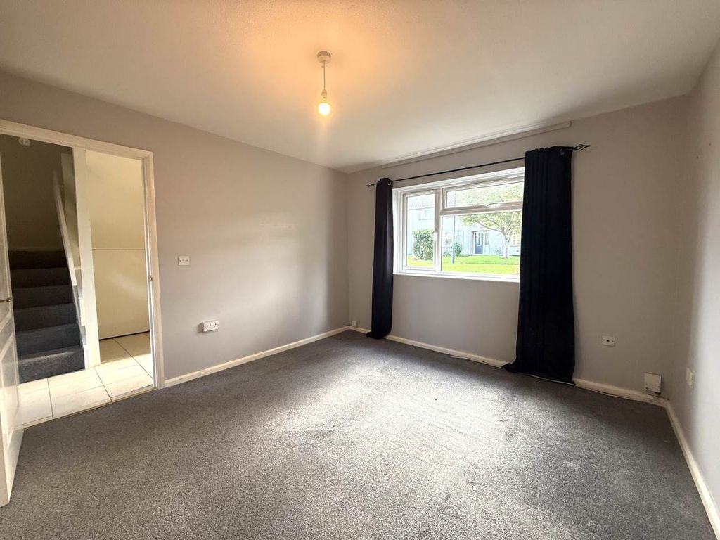 Property photo 2 of 12 Img_3688